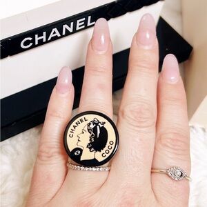 Authentic Chanel RARE Vintage 2003 Pink / Black Coco Chanel Acrylic Ring